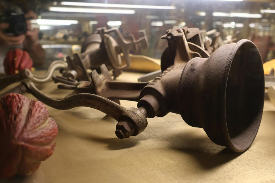 AntiqueHunters.ca AntiqueHunters.ca
