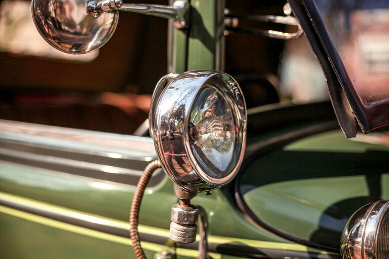 AntiqueHunters.ca